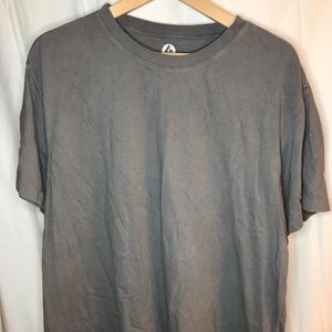 Men’s Gray T-shirt